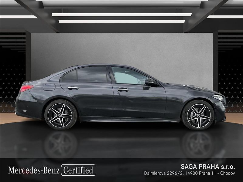 Mercedes-Benz Třídy C 300 de 4MATIC s hybridní techn - fotka 6 z 23