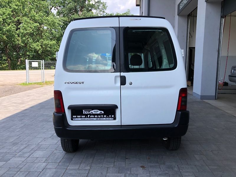 Peugeot Partner (2004) 1.9 D - fotka 6 z 26