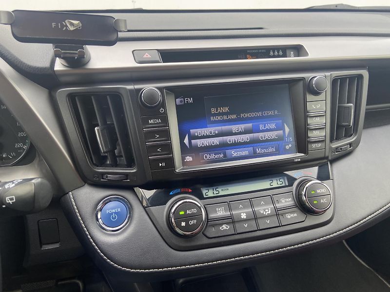 Toyota RAV4 2.5 HSD e-CVT AWD Selection - fotka 16 z 23