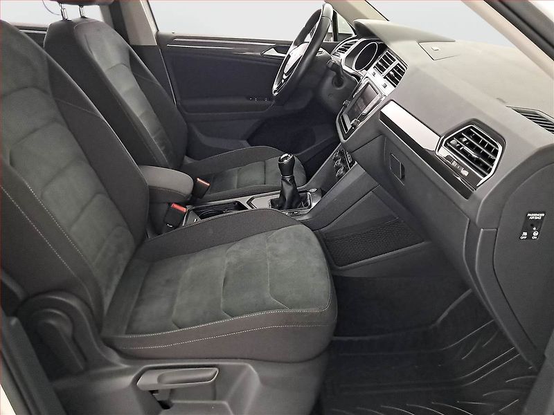 Volkswagen Tiguan (2017) 2.0 TDI - fotka 9 z 18