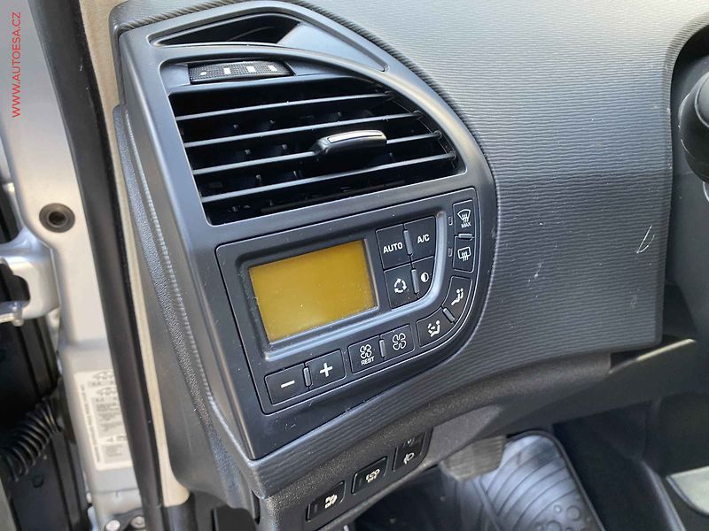 Citroën C4 Picasso (2012) 1.6 HDi, AT - fotka 14 z 15