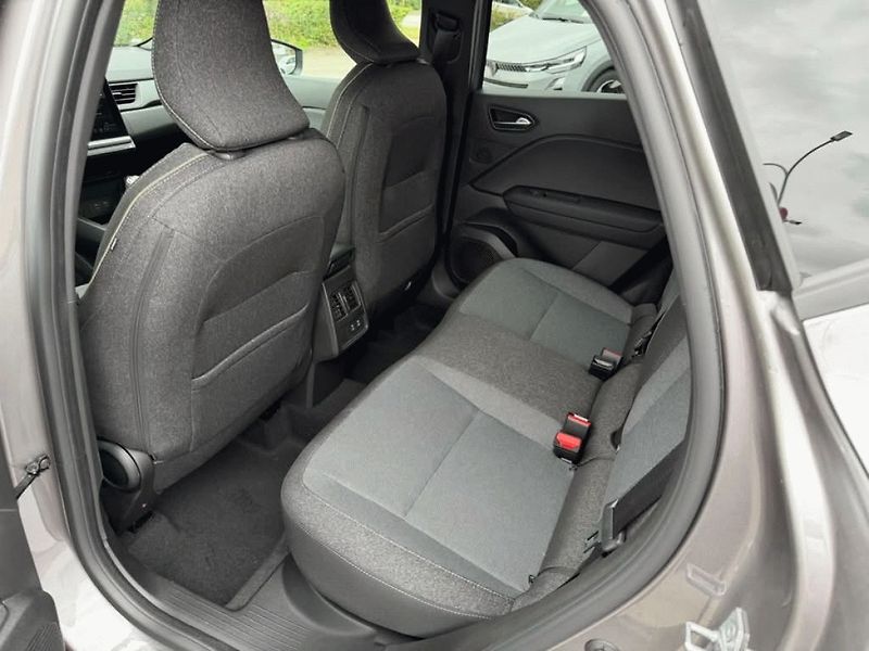 Renault Captur (2026) techno Eco-G 120 - fotka 10 z 25
