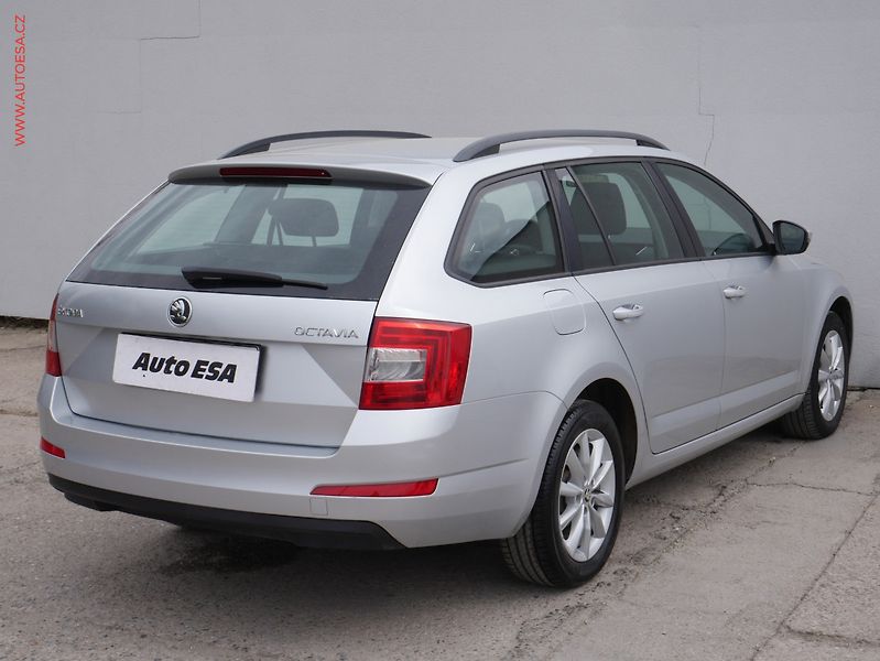 Škoda Octavia (2015) 1.6 TDi, ČR, Ambition - fotka 6 z 14