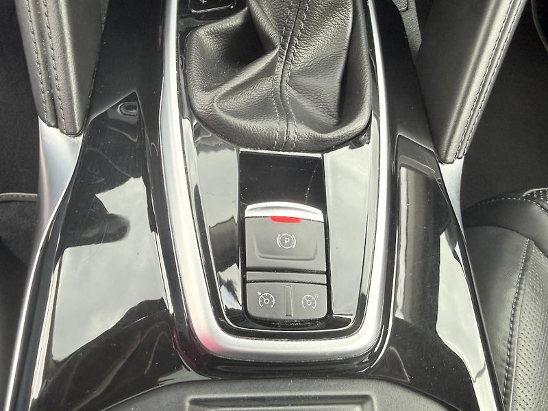 Renault Koleos (2017) 2.0 dCi 4x4 Initiale Paris  - fotka 18 z 39