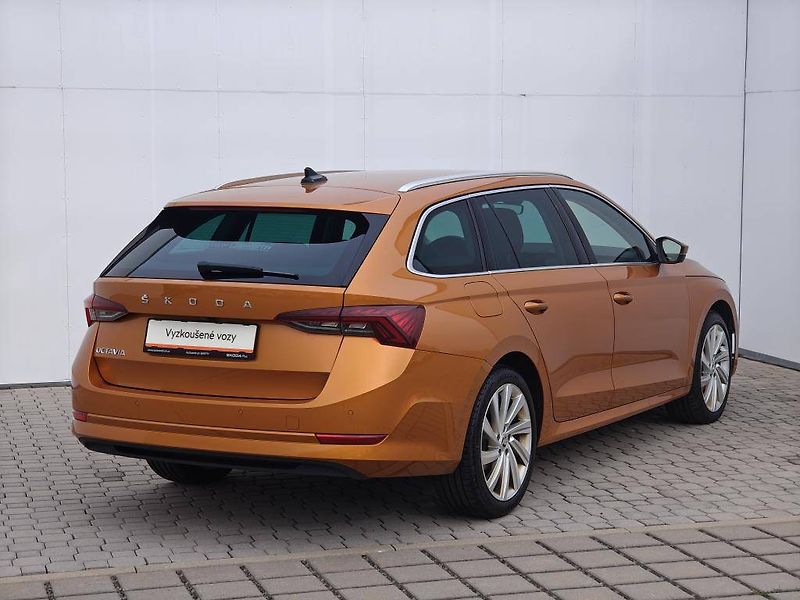 Škoda Octavia Style 7DSG 2,0TDI - fotka 2 z 24