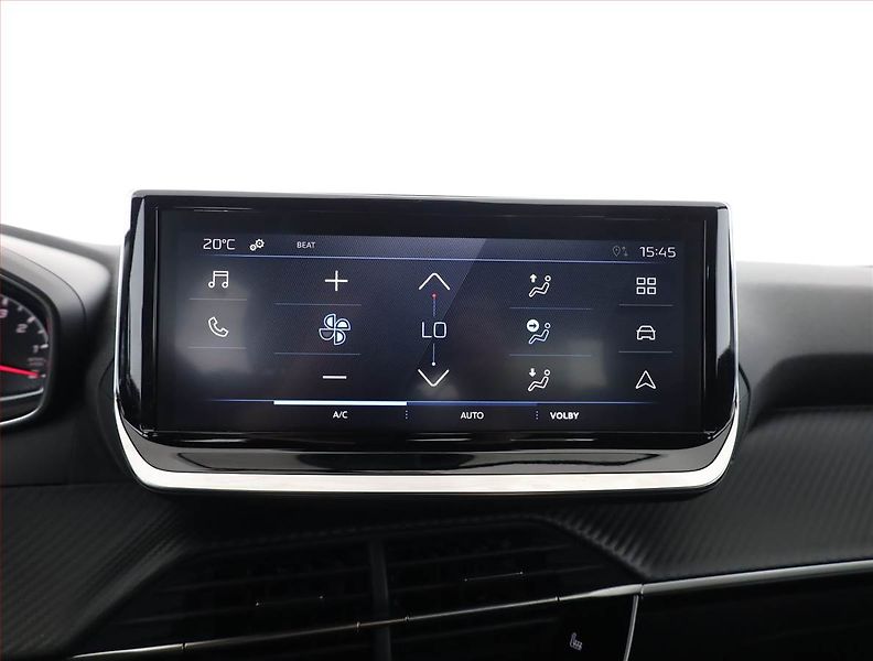 Peugeot 2008 (2025) Style 1.2 PureTech - fotka 13 z 18