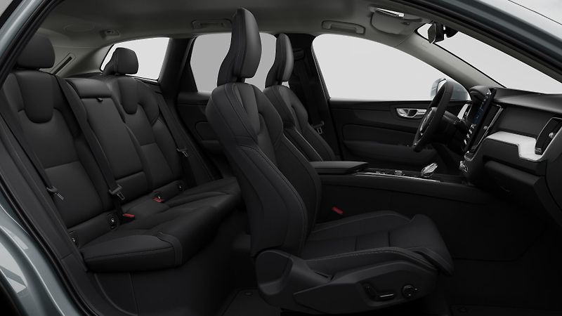 Volvo XC60 (2026) B5 AWD PLUS BRIGHT AUT - fotka 12 z 13