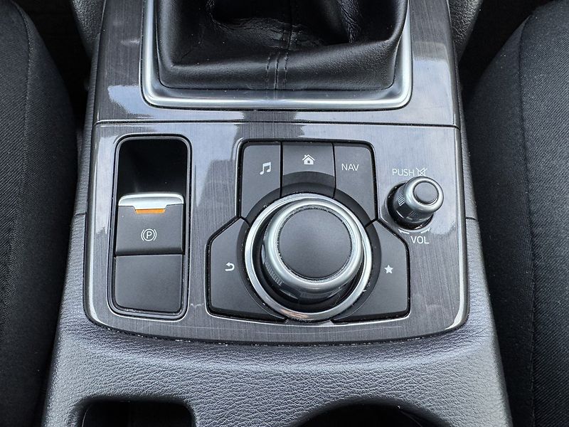Mazda CX-5 (2017) 2.0i G-165 LED Bose Kamera - fotka 9 z 50