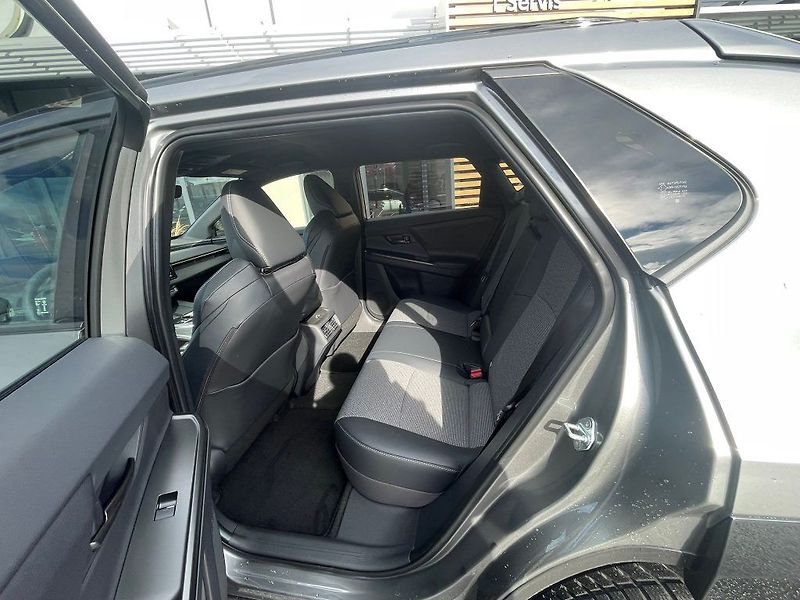 Toyota bZ4X EV  73k kWh FWD Style - fotka 26 z 32