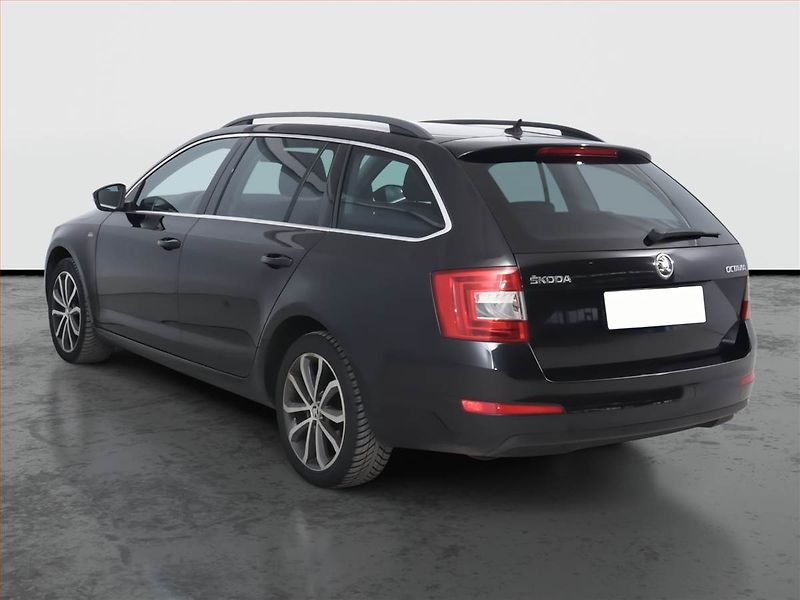 Škoda Octavia (2016) 1.4 TSI, Automat, Serv.kniha - fotka 4 z 16