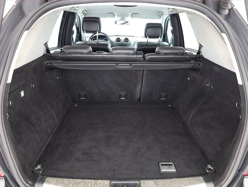 Mercedes-Benz Třídy M (2010) ML 300 CDI, 4X4, Automat - fotka 16 z 17