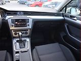 Volkswagen Passat (2015) 2.0 TDI, Automat, Serv.kniha - náhled 8