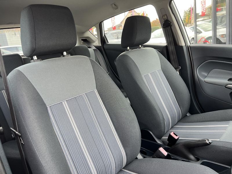 Ford Fiesta 1.25i KLIMA ALU KOUPENO V ČR - fotka 26 z 34