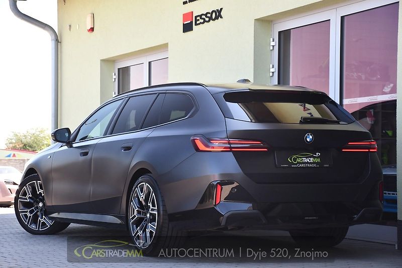 BMW Řada 5 520d xDrive MSPORT 3LZÁRUKA ČR - fotka 3 z 59