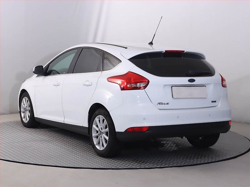 Ford Focus (2015) 1.0 EcoBoost, Serv.kniha - fotka 4 z 18