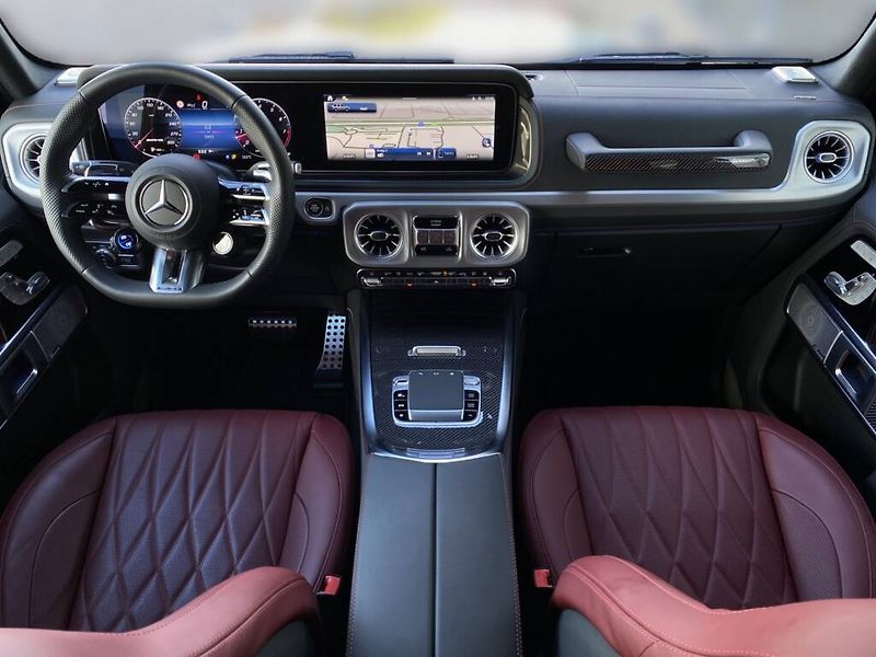 Mercedes-Benz Třídy G (2026) AMG 63 - fotka 12 z 29