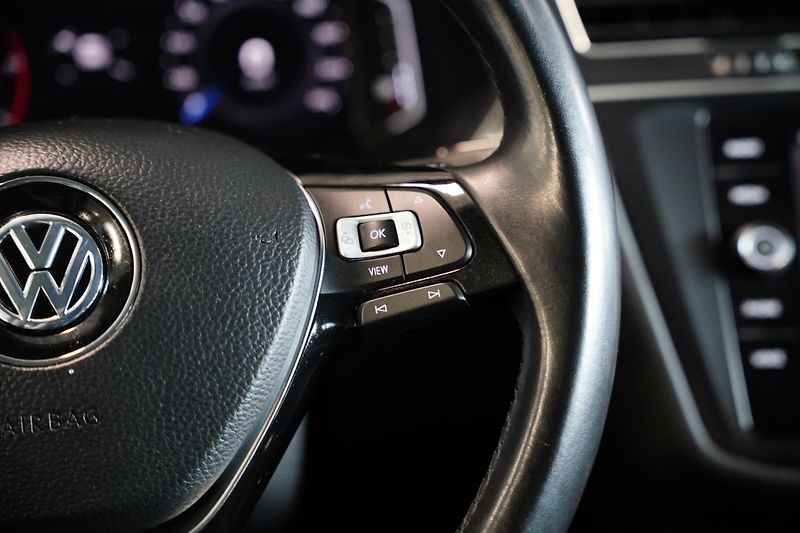 Volkswagen Tiguan Allspace - fotka 17 z 30