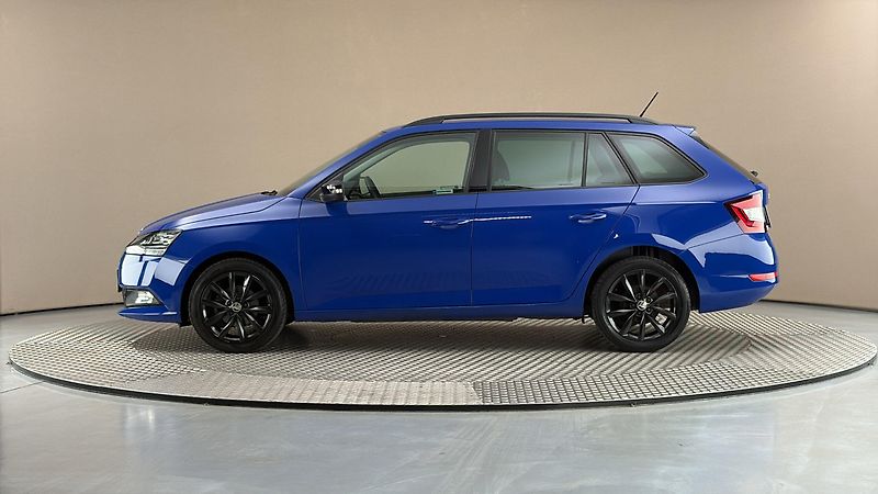 Škoda Fabia 1.0 TSI Black Combi - fotka 4 z 24