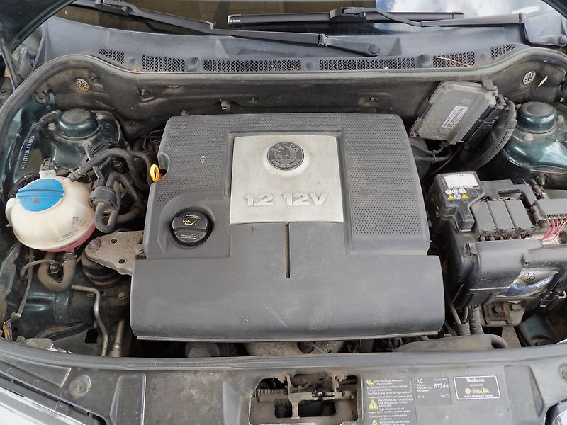 Škoda Fabia 1.2HTP 47kW Klima Tažné ČR - fotka 21 z 28