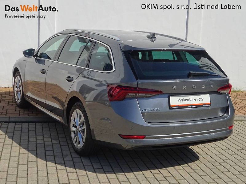 Škoda Octavia (2023) 2,0TDi /110kW Style DSG - fotka 12 z 30