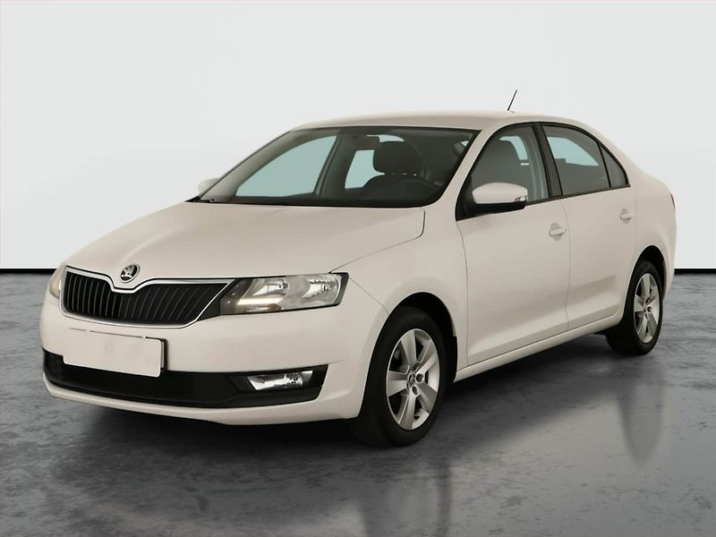 Škoda Rapid (2018) 1.0 TSI, Park. senzory - fotka 2 z 11