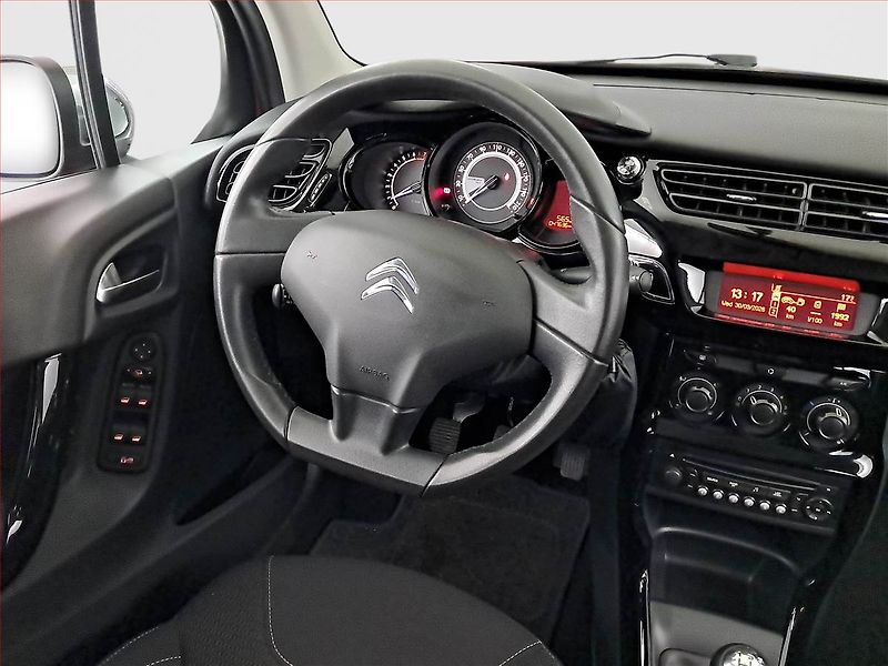 Citroën C3 (2013) 1.2 VTi, Serv.kniha, Tempomat - fotka 7 z 14