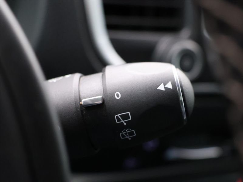 Citroën SpaceTourer 2,0 HDI 130kW Shine CZ DPH - fotka 23 z 38