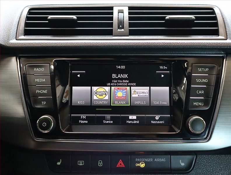 Škoda Fabia (2015) 1.2 TSI, Tempomat - fotka 13 z 18
