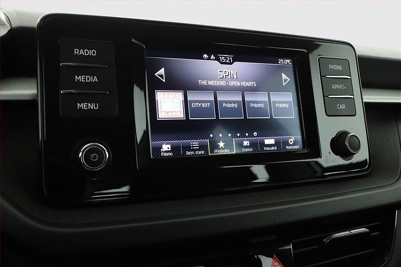 Škoda Fabia (2023) 1.0 TSI, ČR,1.maj, Tempomat - fotka 9 z 14