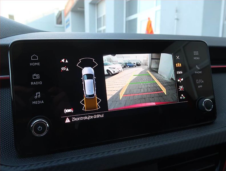 Škoda Scala (2025) Monte Carlo 1.0 TSI - fotka 14 z 15