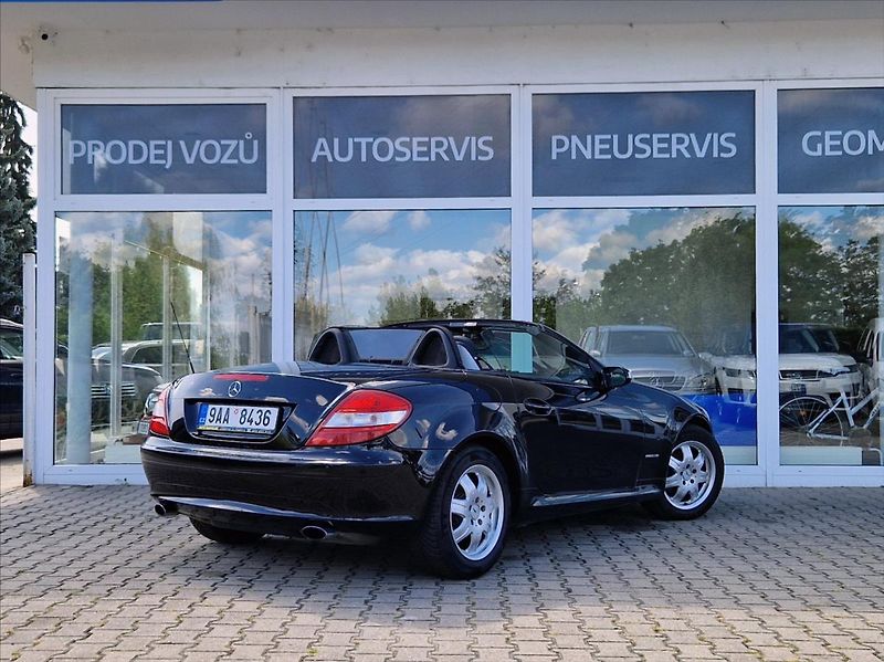 Mercedes-Benz SLK 1,8 200 KOMPRESSOR MANUAL 163k - fotka 18 z 37
