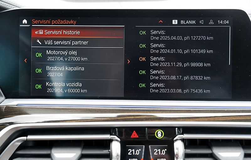 BMW X7 40i xDrive/panorama/7 míst - fotka 42 z 47