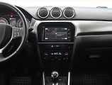 Suzuki Vitara (2019) Premium 1.4 BoosterJet, 4X4 - náhled 12