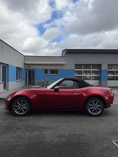 Mazda MX-5 1,5i 97kW NAVIGACE   - fotka 6 z 15