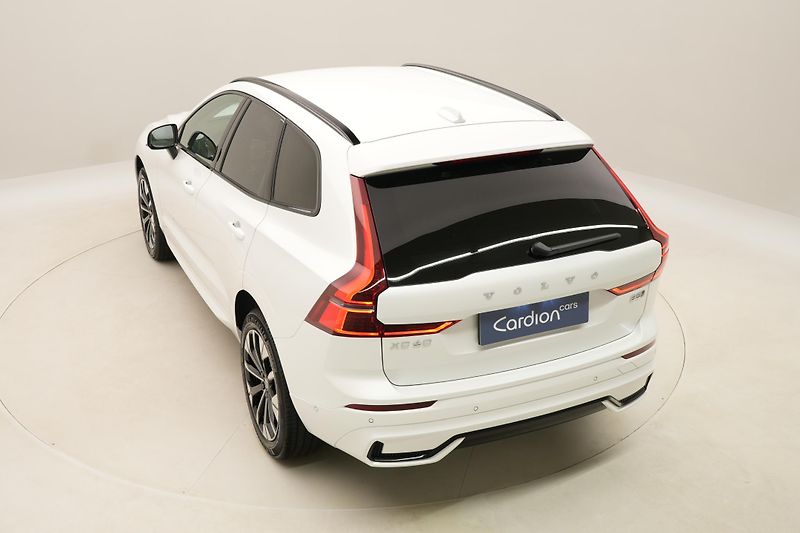 Volvo XC60 (2026) B5 AWD AUT DARK PLUS  - fotka 17 z 63