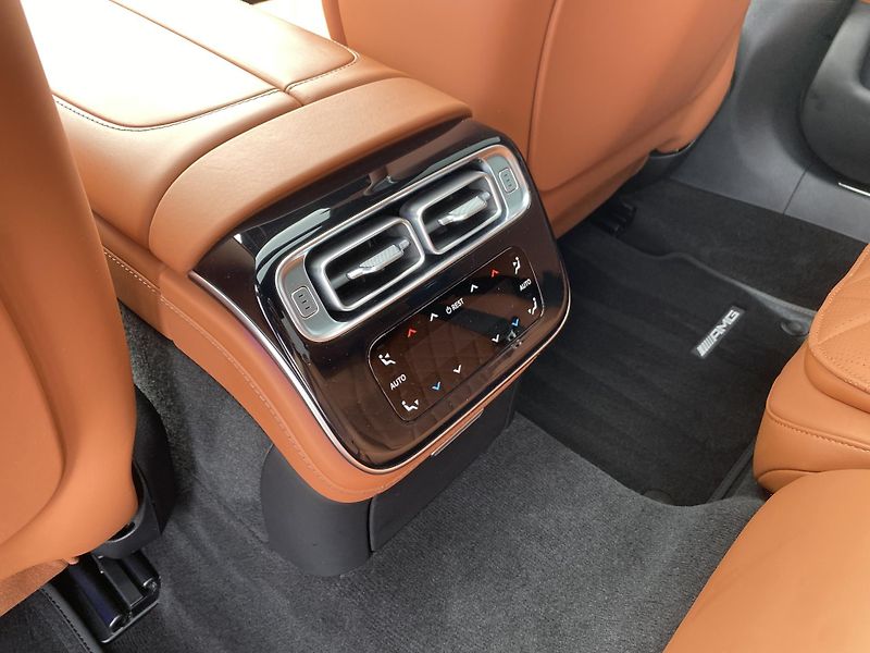 Mercedes-Benz Třídy S S580 503PS 4MATIC AMG DPH TOP - fotka 111 z 180