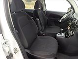 Citroën C3 Picasso 1,6 HDi Automat .Aut klima Alu - náhled 26