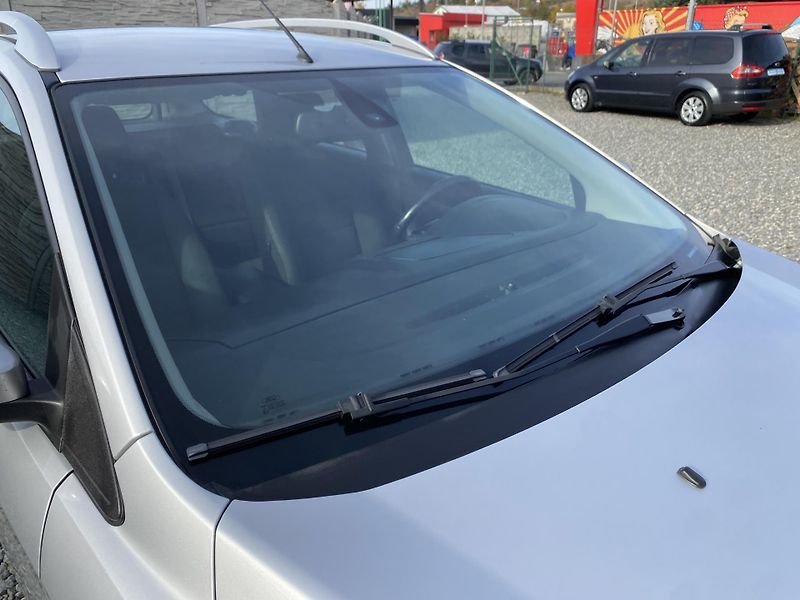 Ford Focus 2.0i 145PS LPG FORD COMBI TOP! - fotka 71 z 170