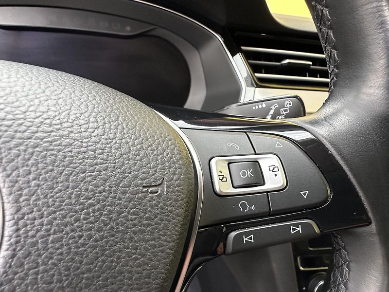 Volkswagen Passat (2018) 2.0TDI/110kW *VIRTUAL* ČR* TZ  - fotka 14 z 44