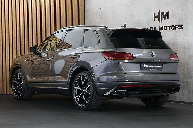 Volkswagen Touareg 3.0TDI 210kW R-Line Edition 20 - fotka 2 z 50