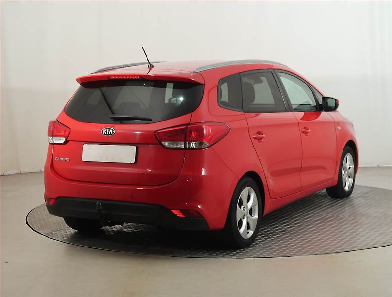 Kia Carens (2014) 1.6 GDI, Serv.kniha, Tempomat - fotka 5 z 13