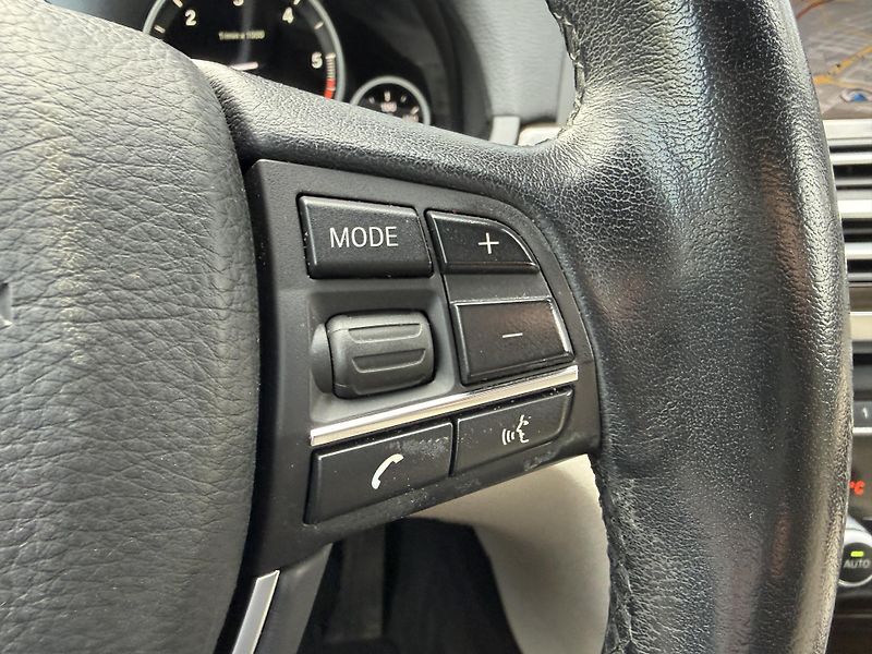 BMW Řada 7 730D koupeno v ČR DPH - fotka 22 z 35