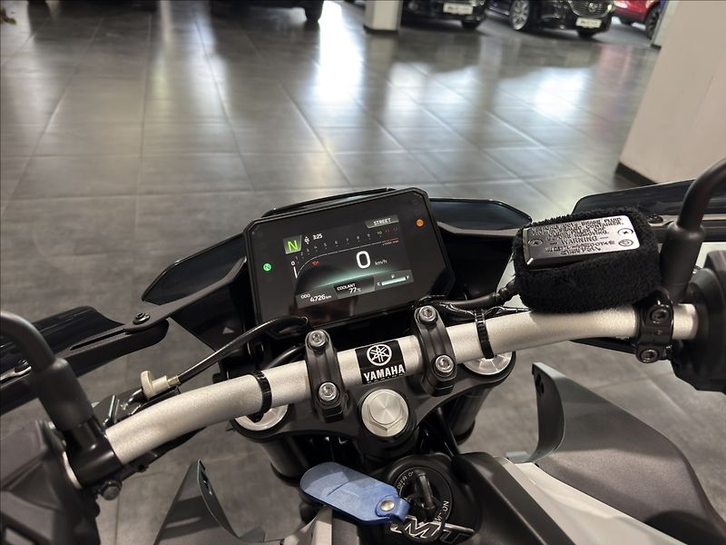 Yamaha MT07 DOMINATOR HP8 TOP 0,7 - fotka 13 z 22