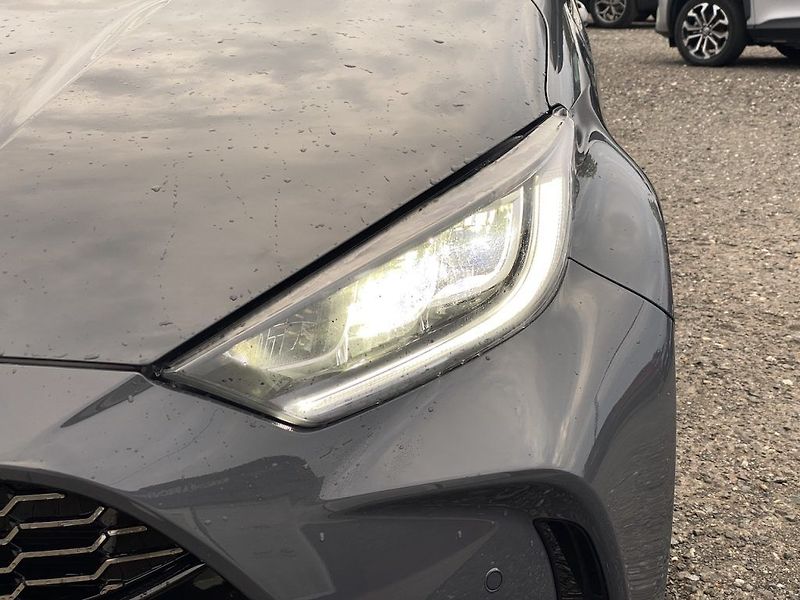 Toyota Yaris 1.5HEV 130, ČR, GR Sport, DPH - fotka 8 z 18
