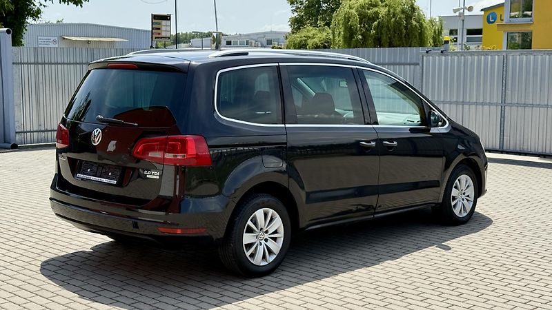 Volkswagen Sharan (2012) 2.0TDi*103kW*7MÍST*BLUE-MOTION - fotka 4 z 26