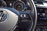 Volkswagen Touran (2021) 2.0TDI 110kw DSG 7MÍST HIGHLIN - náhled 35