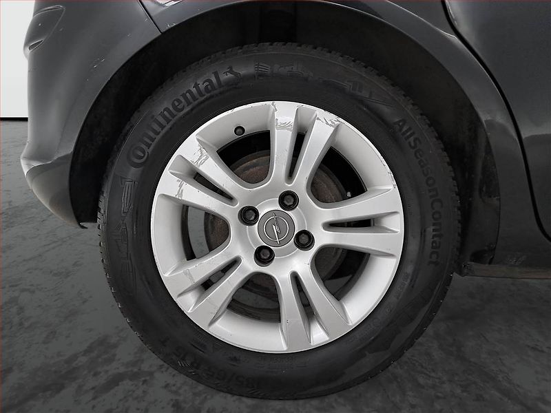 Opel Corsa (2014) 1.2, nová STK, jezdí výborně - fotka 14 z 14