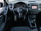 Volkswagen Tiguan 1.4TSI MANUÁL SENZORY TAŽNÉ  - náhled 25