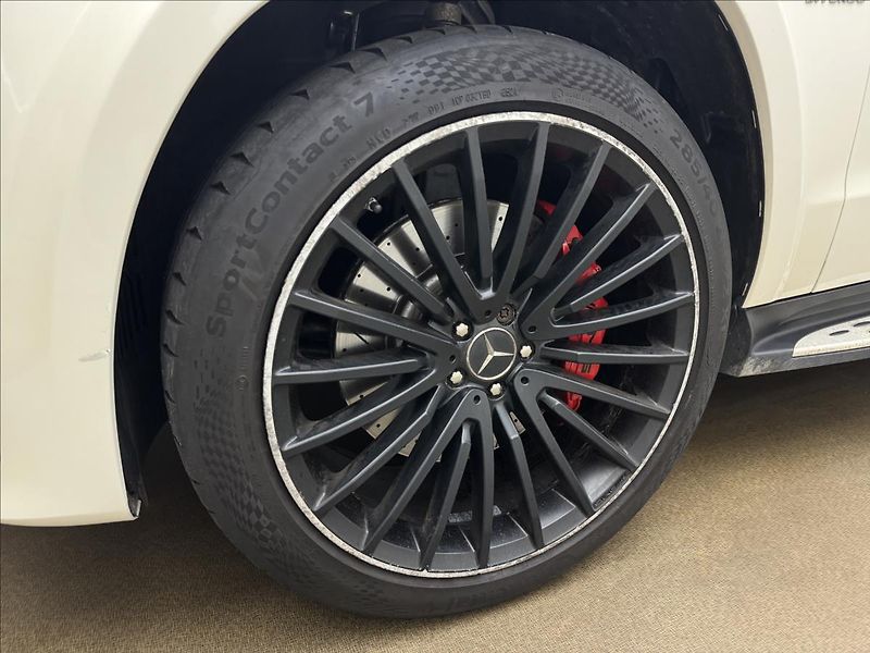 Mercedes-Benz GLS 5,5 63AMG DESIGNO NZTOP PANO - fotka 54 z 61