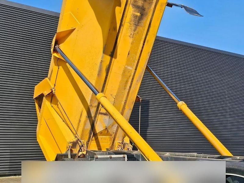 Volvo (2020) FMX 10x4 sklápěč30m3 EURO 6 - fotka 7 z 20